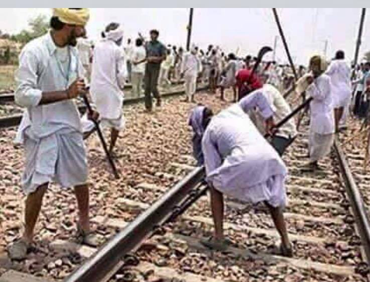 छोड़ दो अब मुफ्त की बात