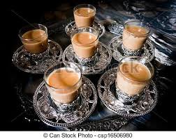 चाय सुबह मिले या शाम को